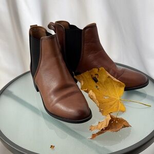 Steve Madden Brown Leather Ankle Boots